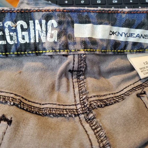DKNY DESIGNER JEANS - Picture 4 of 4